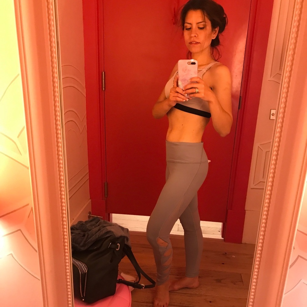Victoria Sport Gray Sheer Gather Leggings